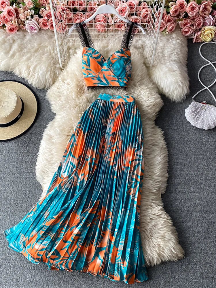 Bohemian Vacation Beach 2pcs Set Women Floral Printed Short Strapless Tops And High Waist Pleated Long Skirt Suit Spring Summer